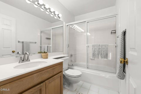 Tiny photo for 852 Vista Arriago, Camarillo, CA 93012 (MLS # V1-38868)