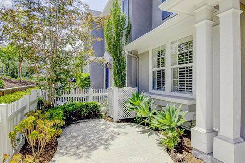 Photo of 47 Strawflower St, Ladera Ranch, CA 92694 (MLS # OC26079087)