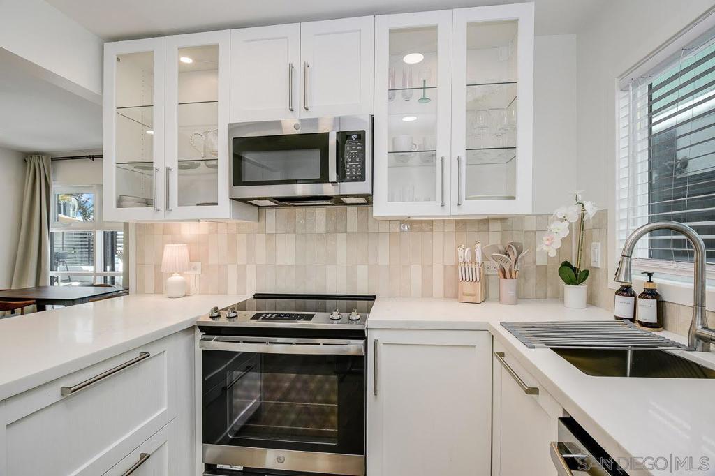 Mission Beach - Residential Lease