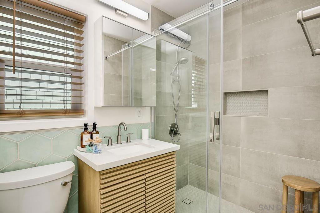 Mission Beach - Residential Lease