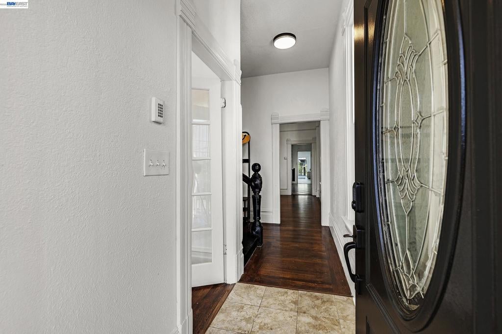 Properties 2 2248 E 22Nd St