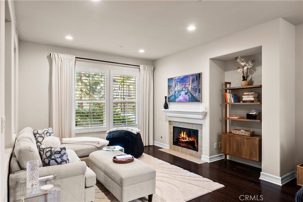 34 Passaflora Ln