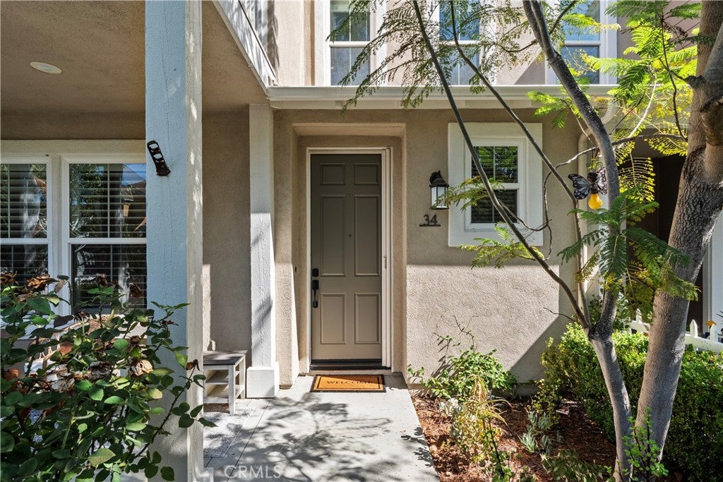 34 Passaflora Ln