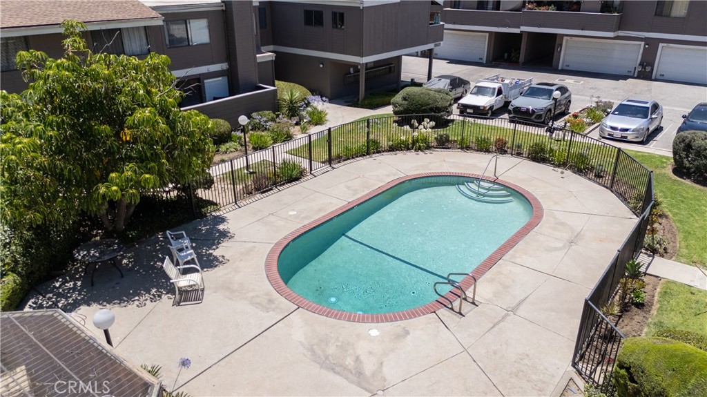 Welcome to this charming 2-bedroom, 2-bathroom condominium nestled in a well-maintained Sylmar community! Offering 960 square feet of comfortable living space, this bright and functional home is perfect for first-time buyers, downsizers, or investors.
Step inside to find a spacious layout with plenty of natural light. The living and dining areas flow seamlessly, and the kitchen offers great potential for your personal touches. Both bedrooms are generously sized, and the primary suite includes its own private bathroom.
Enjoy the convenience of a private 2-car garage, central air and heat, and in-unit laundry. The gated community features a sparkling community pool and beautifully landscaped grounds for relaxing or entertaining guests.
Conveniently located near schools, shopping, freeways, and public transportation, this home combines comfort, value, and lifestyle. Fantastic opportunity to own in the heart of Sylmar!