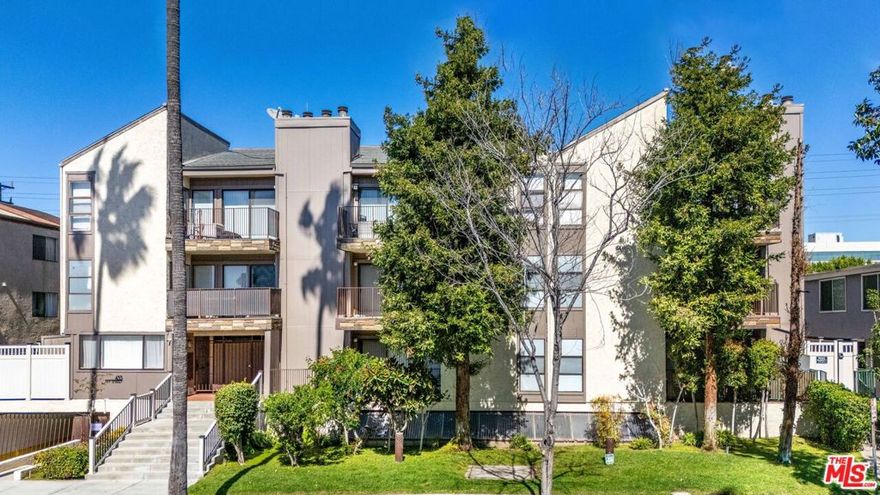 453 Ivy Street is a three-story, 17 plus 1 non-conforming unit multifamily property constructed in 1984 on a 14,959 square foot lot, with a total building size of 20,733 square feet. The neatly landscaped, controlled-access property is well maintained, separately metered for gas and electric (non-conforming units are master-metered), serviced by central water heaters, and offers an elevator and partial subterranean parking spaces with storage areas. Two units have individual garages within the parking structure.453 Ivy Street boasts an excellent unit mix of all two-bedroom/two-bathroom units. The large units are approximately 1,148 square feet and offer laminate wood and tile flooring, a stove, a refrigerator, a microwave, a dishwasher, central air & heat, in-unit laundry (non-confirming units have shared a laundry room), recessed lighting, a replace, ample closet and storage space, and a balcony or patio. Select units have been renovated.