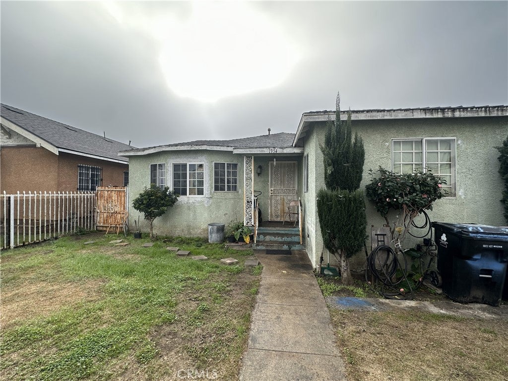 1954 E 113th St, Los Angeles CA 90059