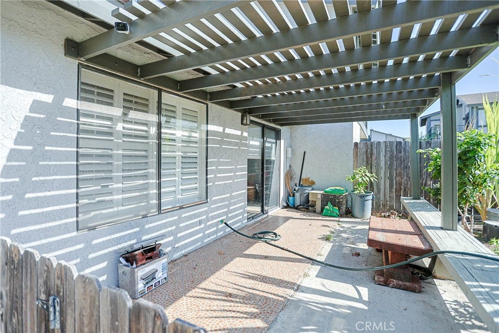 833 Amberwood