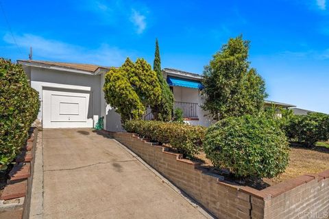 855 Quail Street San Diego CA 92102