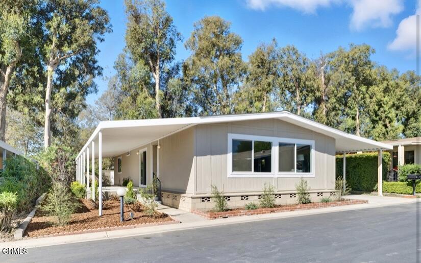 Patrician MHP - 0285 - Manufactured In Park