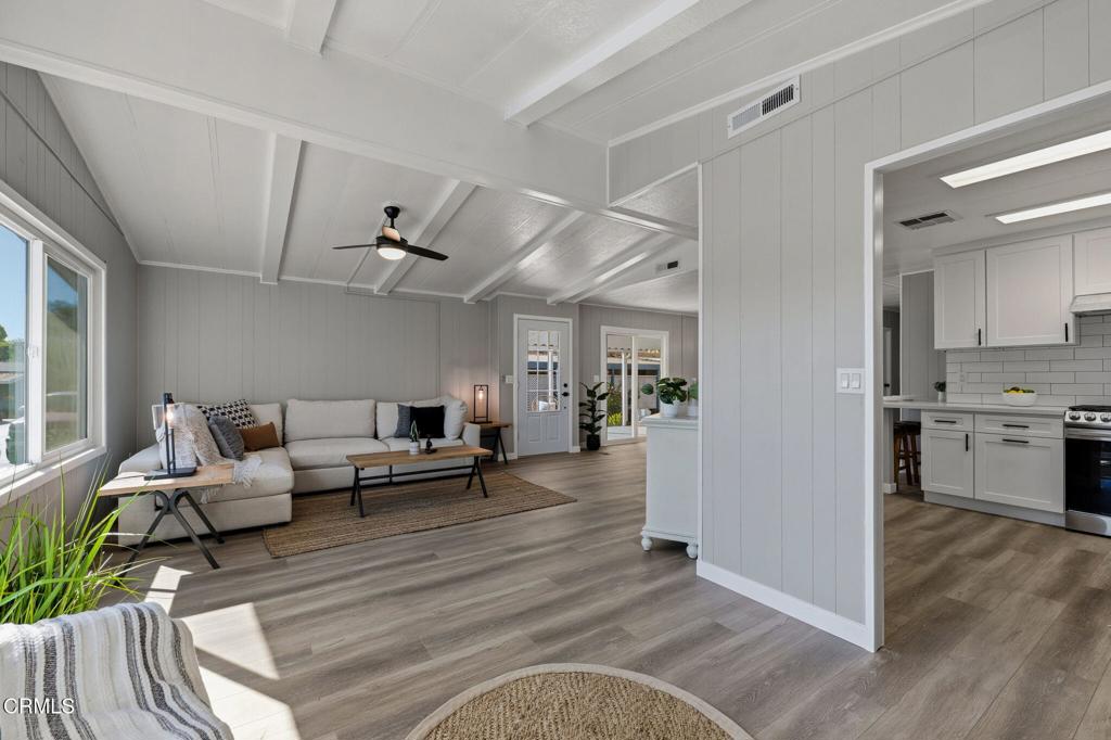 Patrician MHP - 0285 - Manufactured In Park