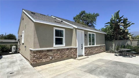 Photo of 14527 clark Street, Baldwin Park, CA 91706 (MLS # AR26174406)
