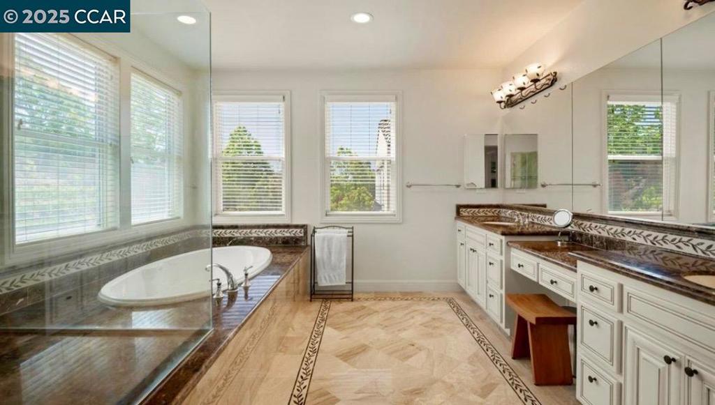 STONEBRAE COUNTRY CLUB - Residential
