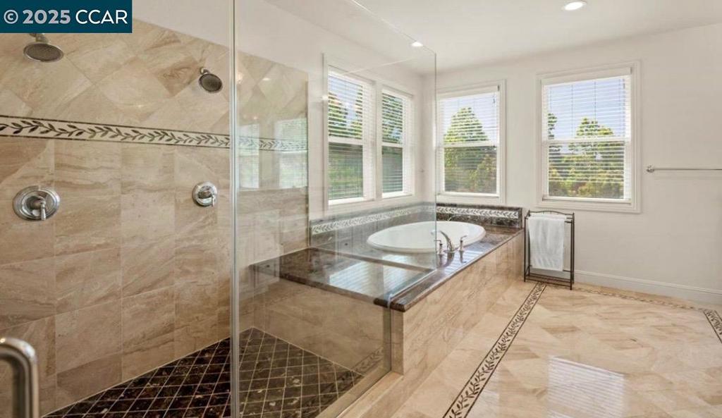 STONEBRAE COUNTRY CLUB - Residential