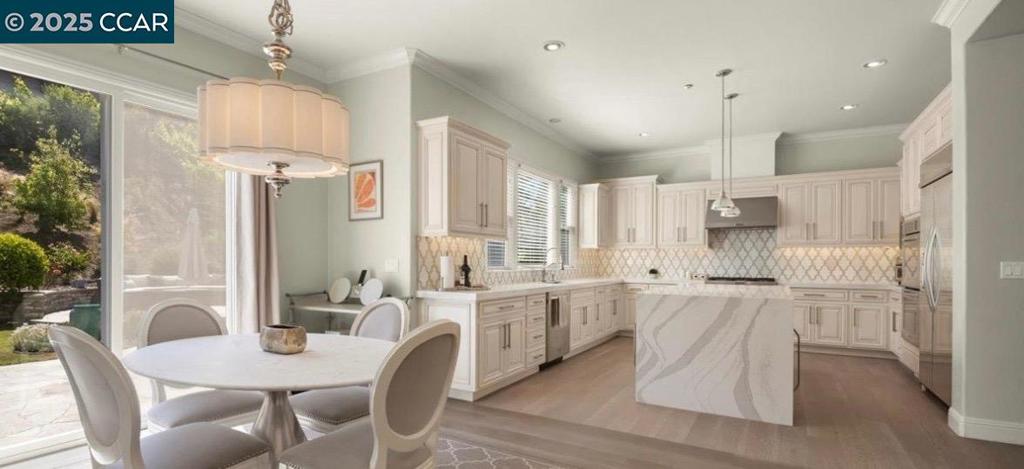 STONEBRAE COUNTRY CLUB - Residential