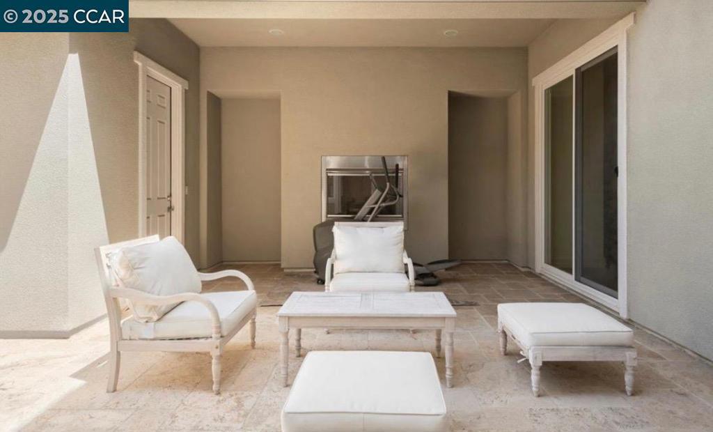 STONEBRAE COUNTRY CLUB - Residential