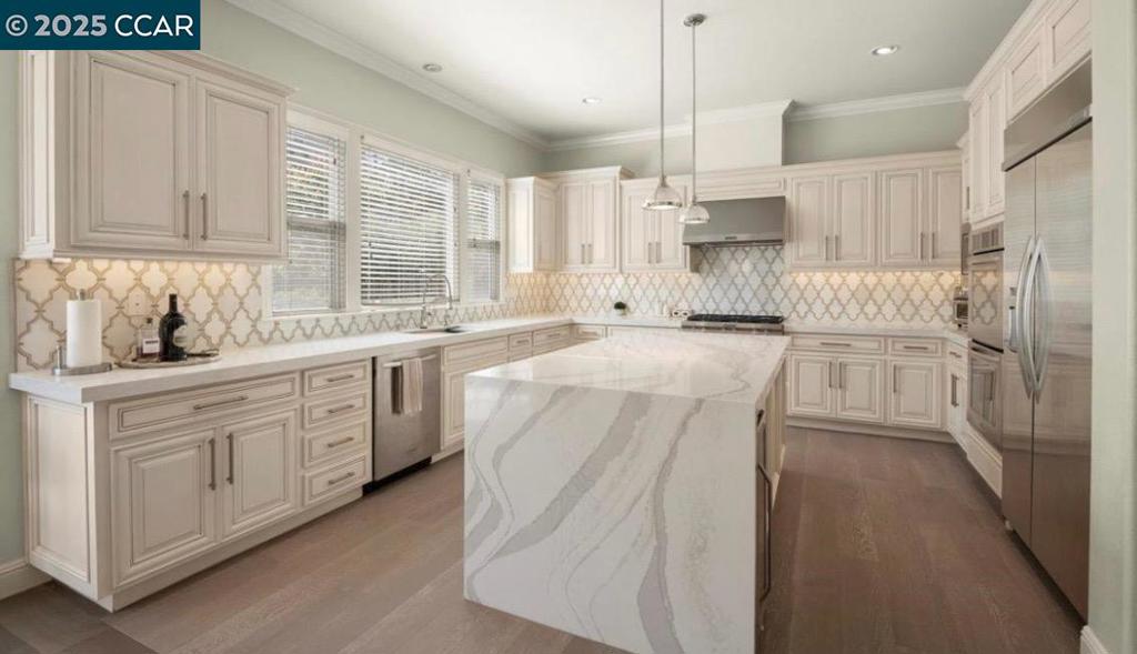 STONEBRAE COUNTRY CLUB - Residential