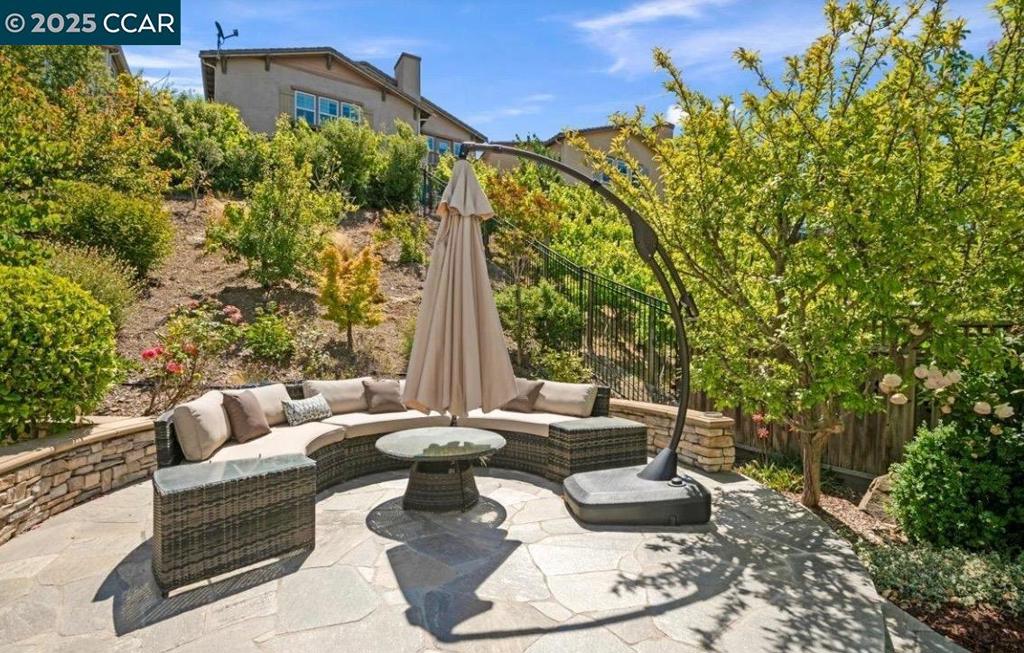 STONEBRAE COUNTRY CLUB - Residential