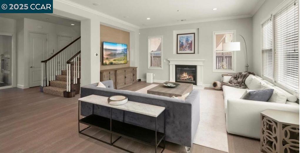 STONEBRAE COUNTRY CLUB - Residential
