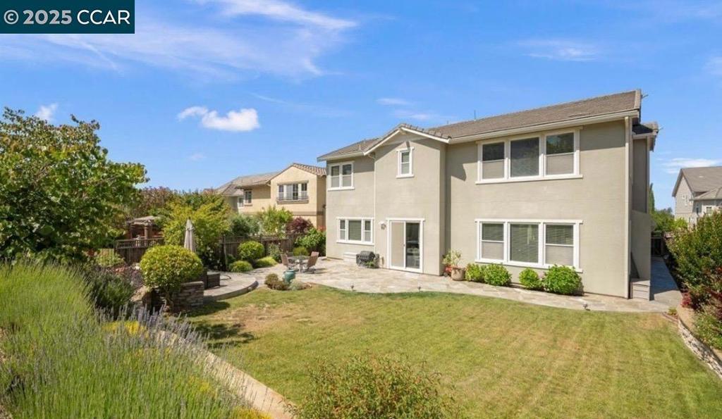 STONEBRAE COUNTRY CLUB - Residential
