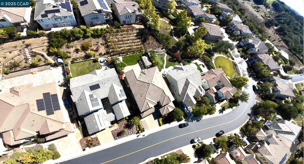 STONEBRAE COUNTRY CLUB - Residential