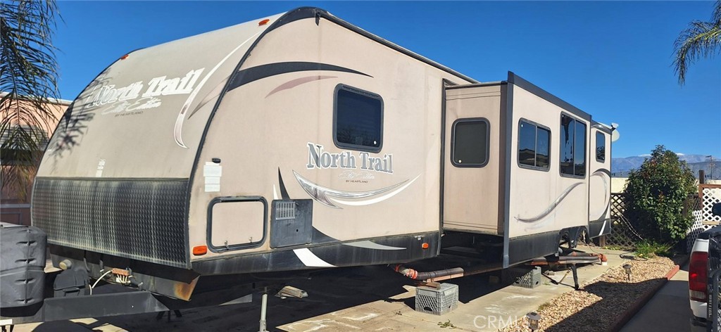 1295 S Cawston 21