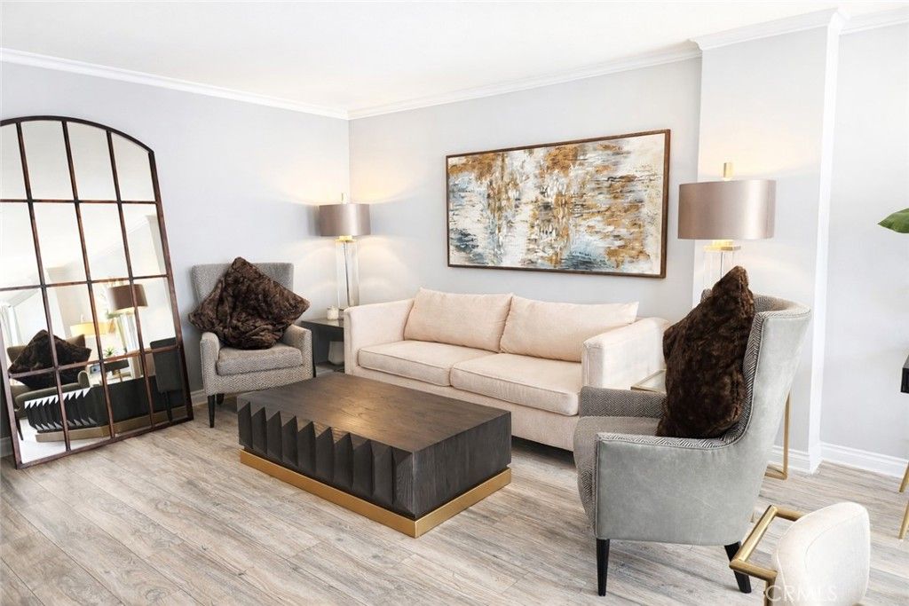 Photo of 10747 Wilshire Boulevard #1305, Los Angeles, CA 90024 (MLS # SR26003228)