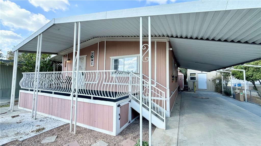 1455 S State 323