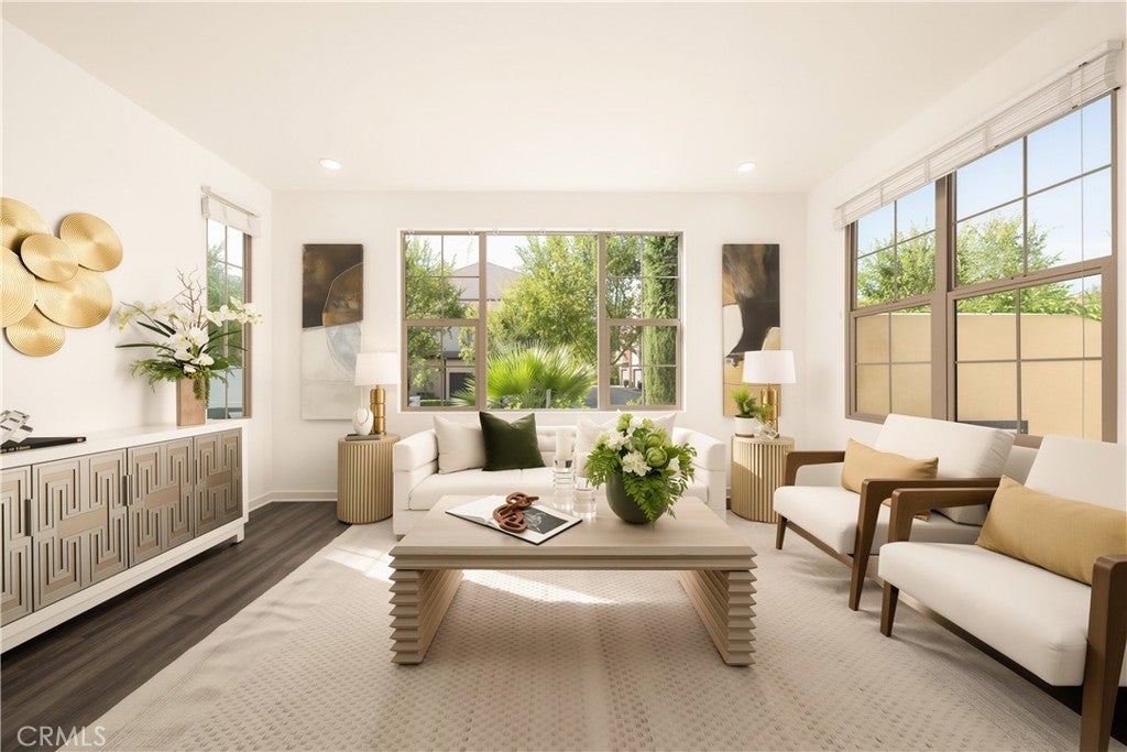 56 Bay Laurel