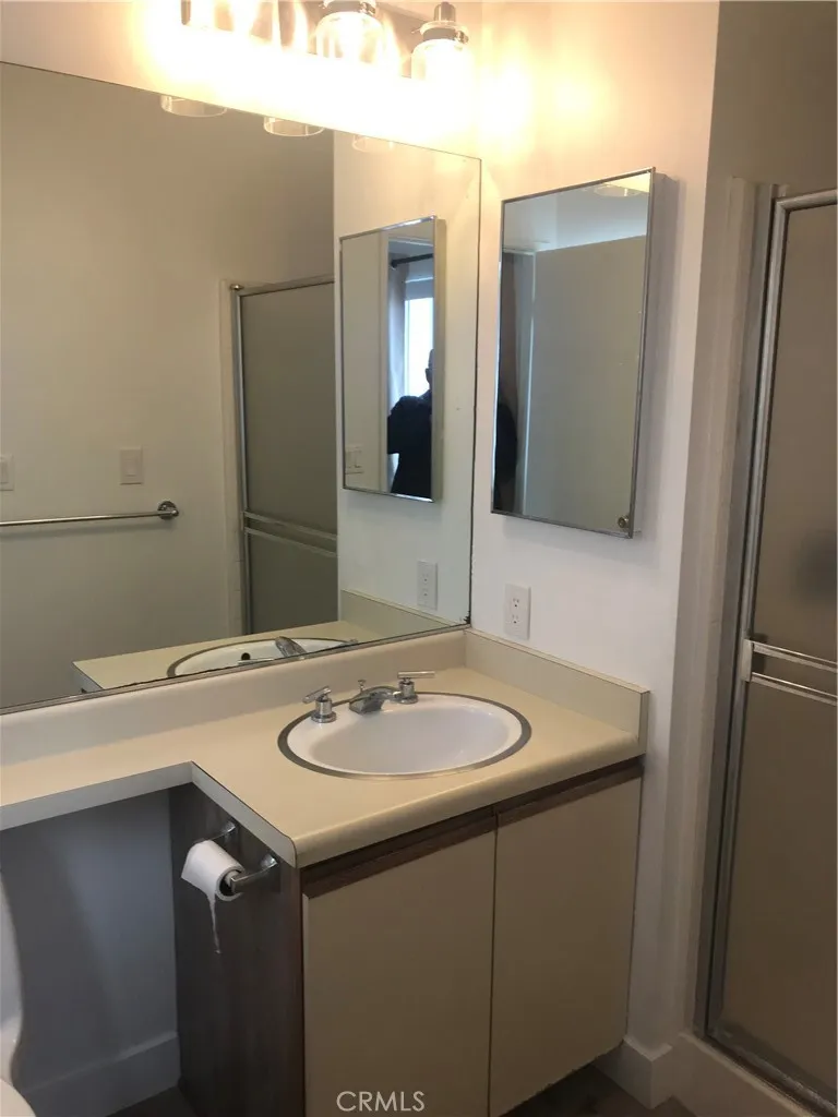 Torrance, California 90505, United States, 3 Bedrooms Bedrooms, ,2 BathroomsBathrooms,Residential,Active,110804