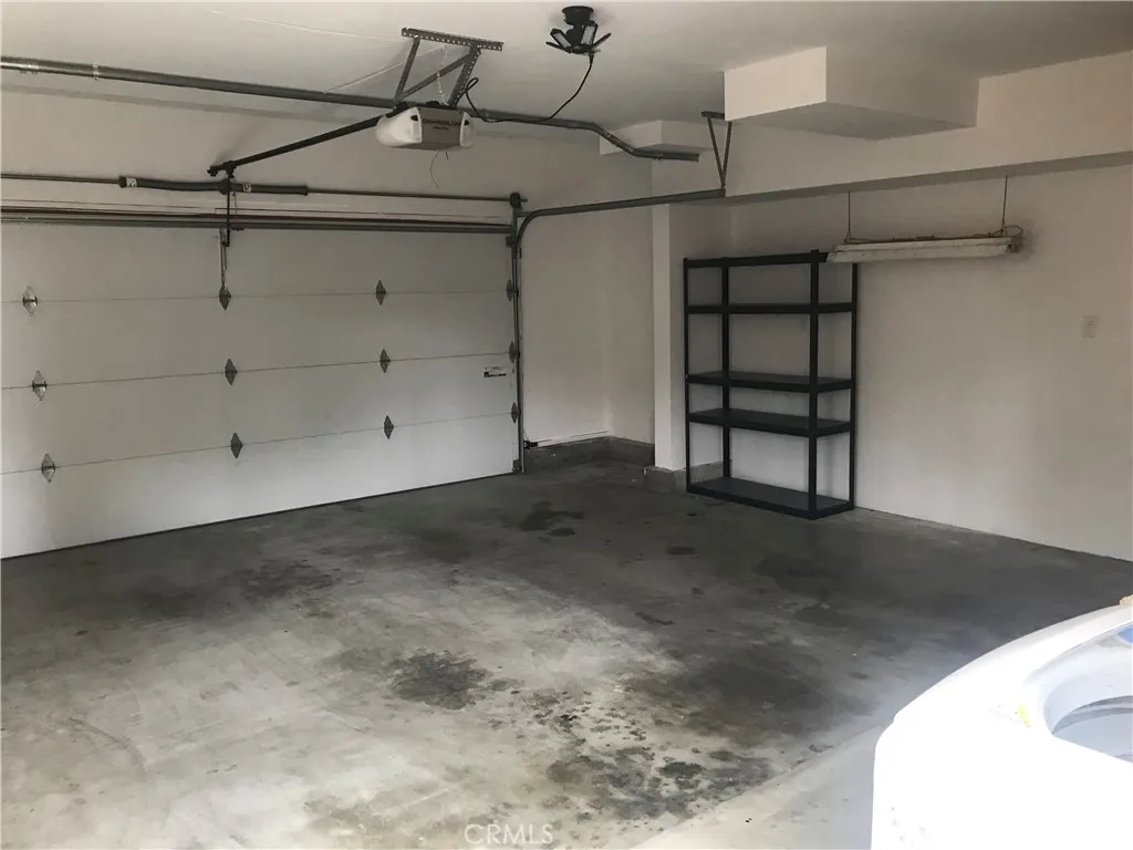 Torrance, California 90505, United States, 3 Bedrooms Bedrooms, ,2 BathroomsBathrooms,Residential,Active,110804