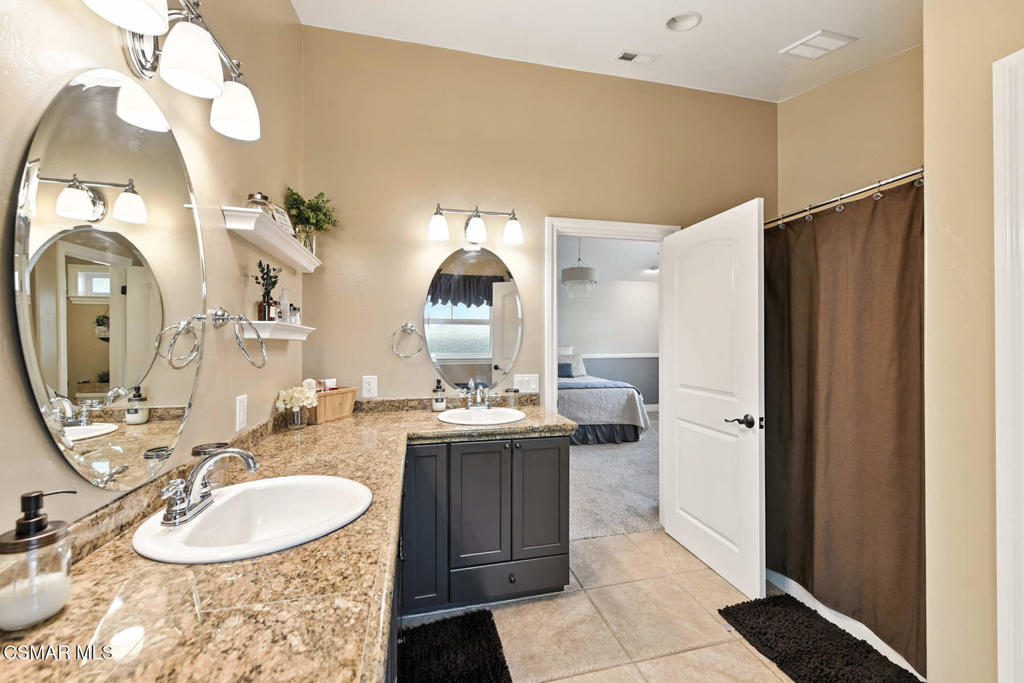 Bridle Path (SDLBK)-317 - 317 - Residential