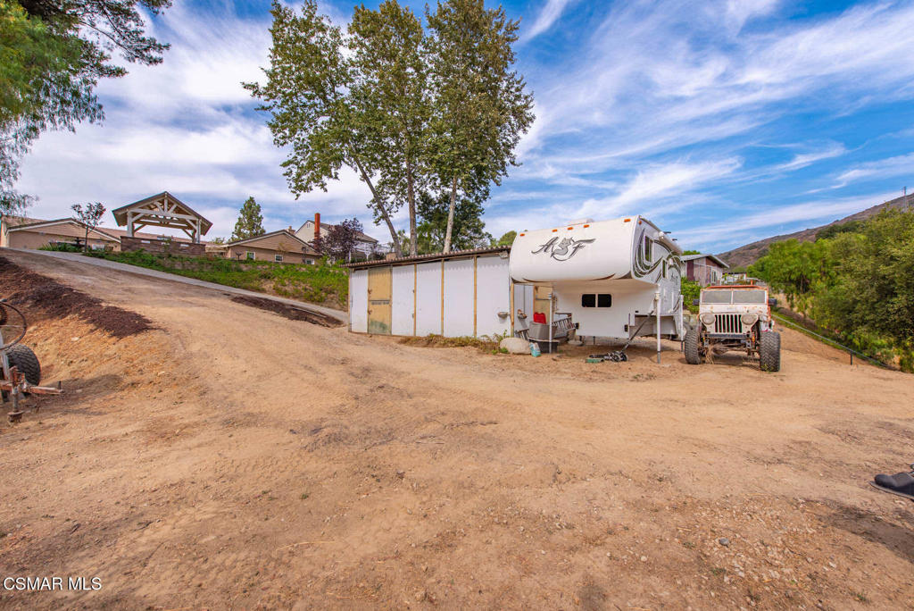 Bridle Path (SDLBK)-317 - 317 - Residential