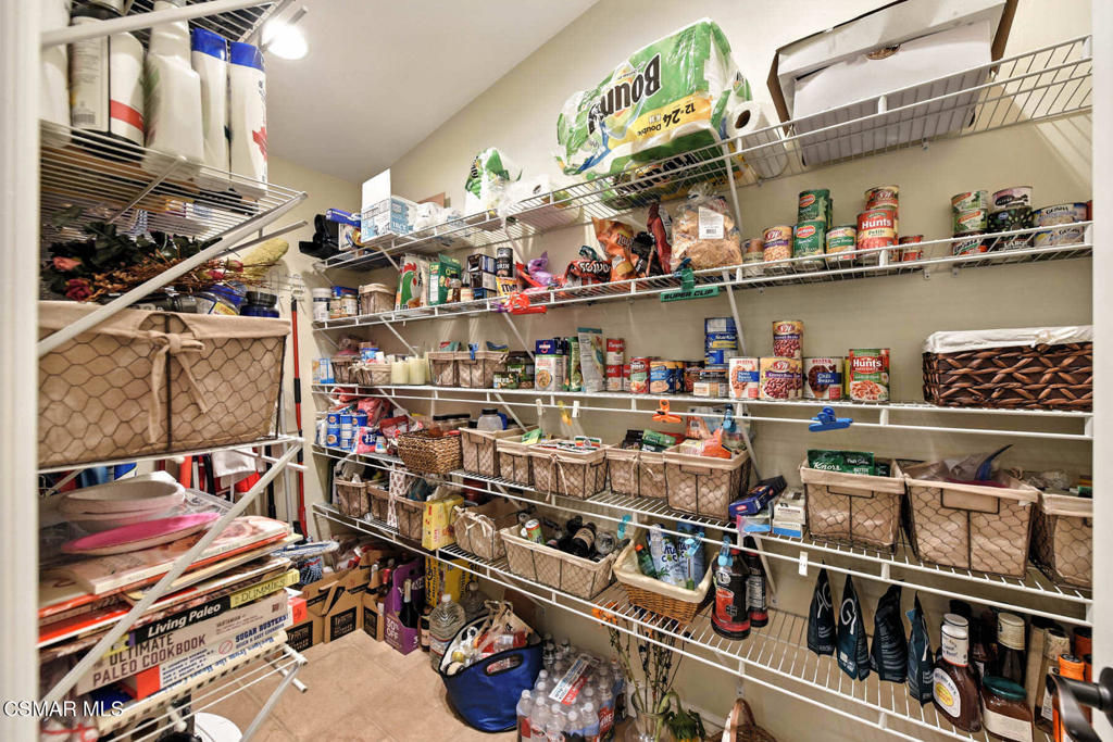 Bridle Path (SDLBK)-317 - 317 - Residential
