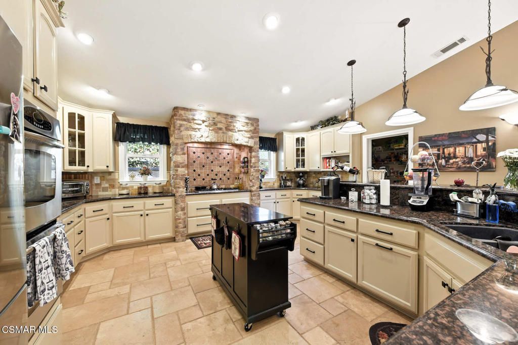 Bridle Path (SDLBK)-317 - 317 - Residential