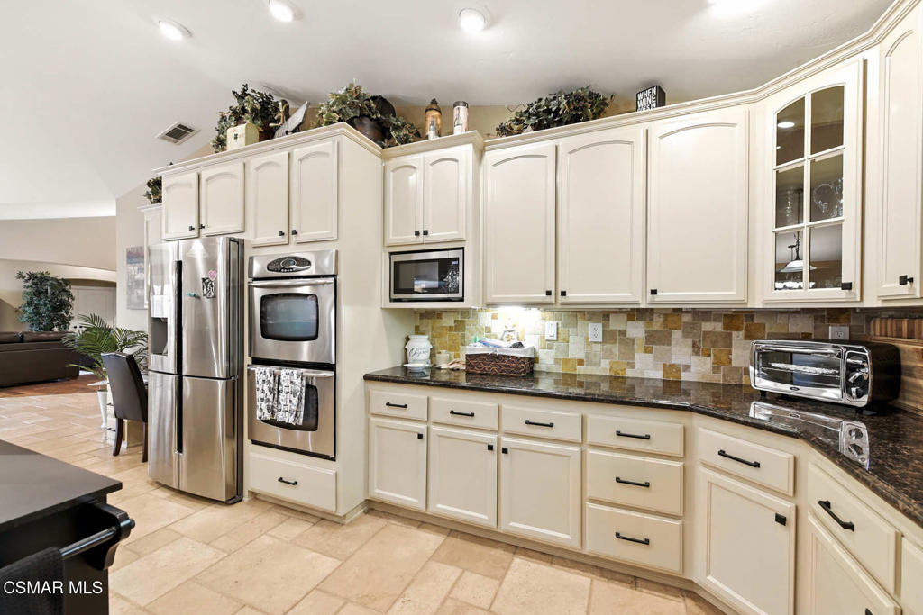 Bridle Path (SDLBK)-317 - 317 - Residential