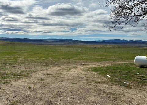 Tiny photo for 14355 Bella RD, Santa Margarita, CA 93453 (MLS # MB26227549)