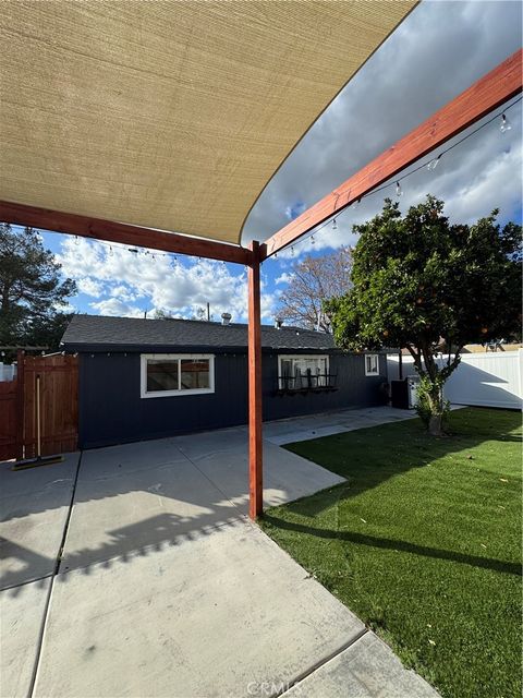 365 S Vernon San Jacinto CA 92583