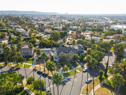 Photo of 4440 Victoria Park, Los Angeles, CA 90019 (MLS # OC25218942)