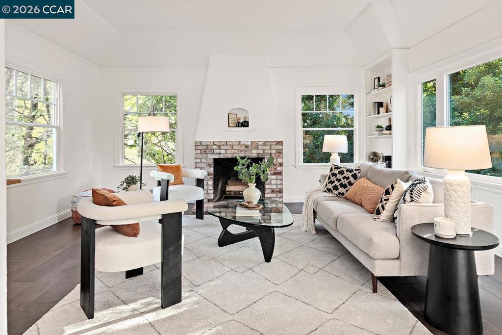 85 Ardmore Rd