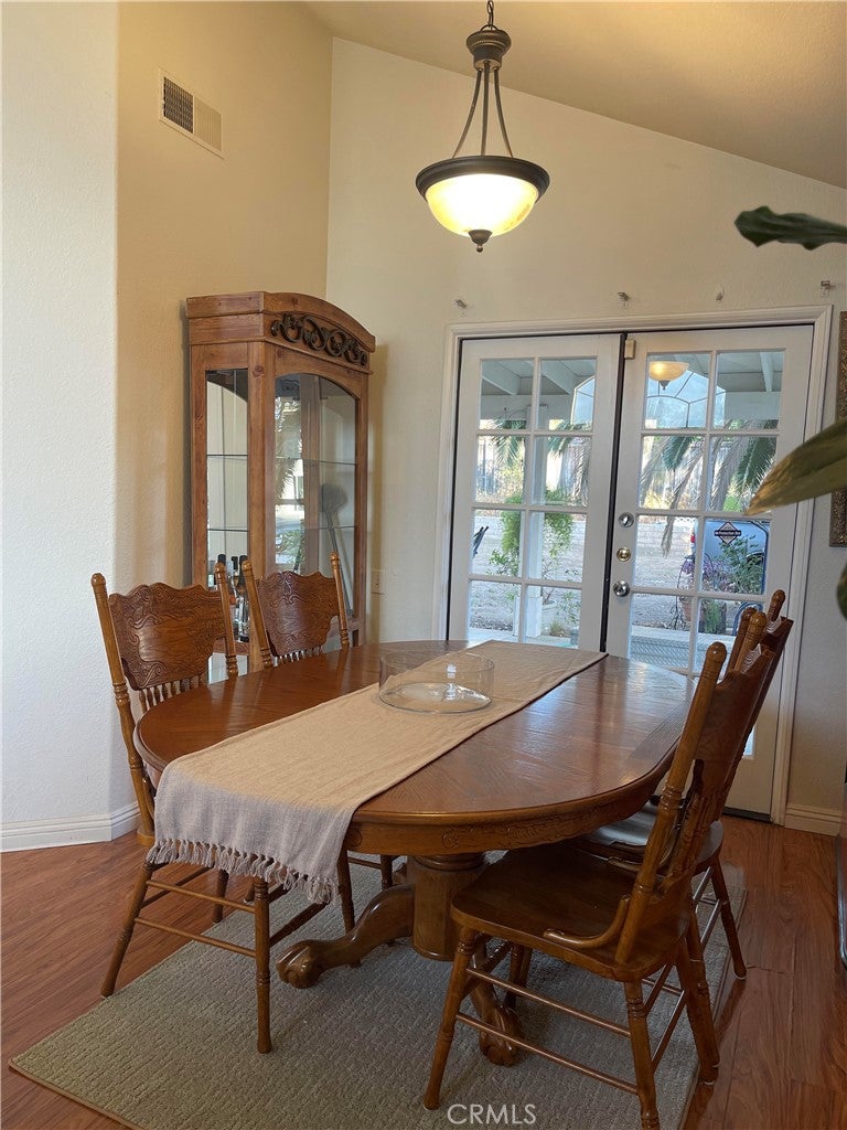 32490 Beechwood