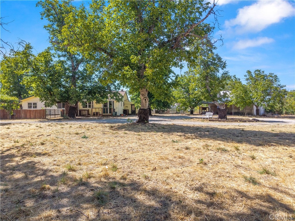 1860 Hummel Lane