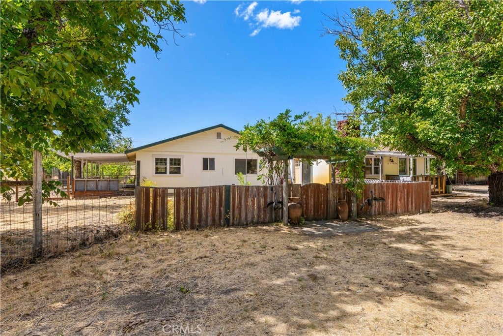 1860 Hummel Lane