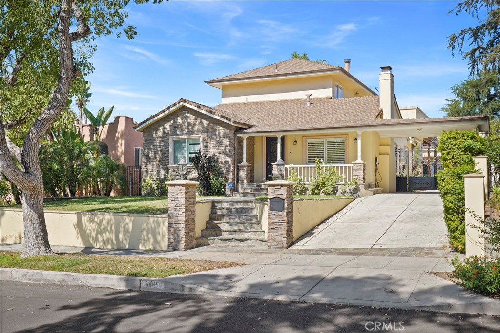 Stunning 6-Bed, 6-Bath Mediterranean Estate in Prime Burbank Hills Location!
Welcome to 1025 E San Jose Ave — a beautifully upgraded two-story Mediterranean-style home offering 6 spacious bedrooms, 6 full bathrooms, and 4,481 sq ft of elegant living space on a 7,438 sq ft lot. This one-of-a-kind residence is situated in the hills above Bel Aire, offering privacy, space, and serene mountain views.
The home features three luxurious master suites, including a custom-built primary suite with double spa tubs, a sauna, bidet, two large walk-in closets, and a private balcony. Two bedrooms are conveniently located on the main floor, and an updated bonus room includes a kitchenette and 3/4 bath, ideal for guests, multi-generational living, or a home office.
Thoughtful upgrades and features include tile and hardwood flooring, recessed lighting, crown molding, double-pane windows, and ample storage throughout. The central cooling system ensures comfort year-round, while the home’s insulation helps maintain efficiency.
The inviting backyard is perfect for entertaining with a large covered patio and a fire pit seating area. An attached 2-car garage provides convenient parking, and the home’s elevated location offers peace, views, and proximity to Burbank’s top-rated schools, studios, dining, and shops.
Whether you're looking for space, comfort, or luxury, this home has it all. Don't miss your chance to own a unique and elegant property in one of Burbank’s most desirable neighborhoods.
