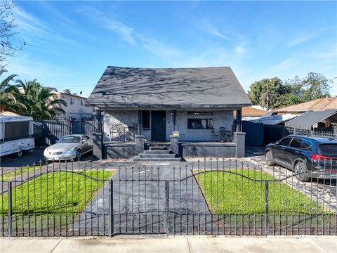 11113 Berendo Avenue Los Angeles CA 90044