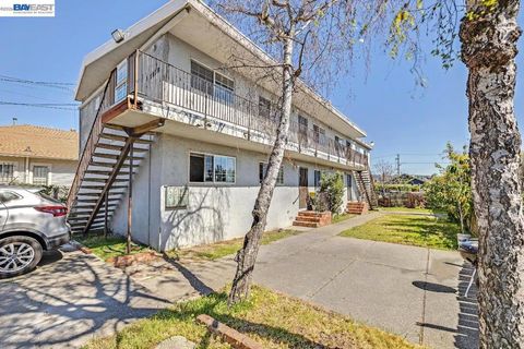 Photo of 2828 22nd Avenue Ave, Oakland, CA 94606 (MLS # 41128184)