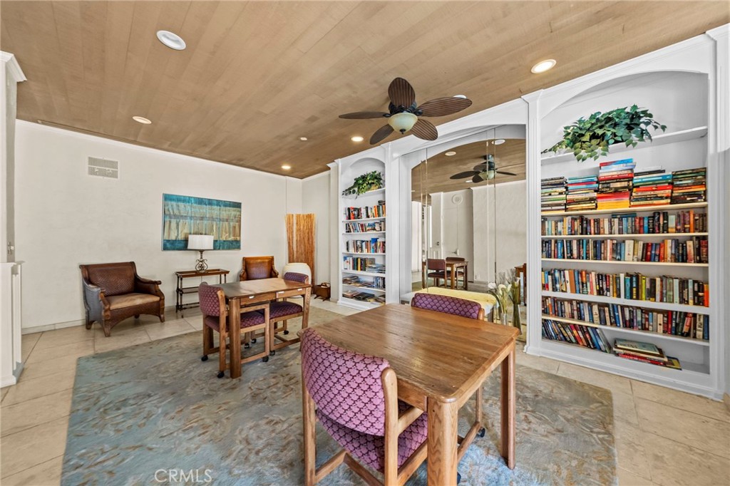 Pacific Beach - Residential