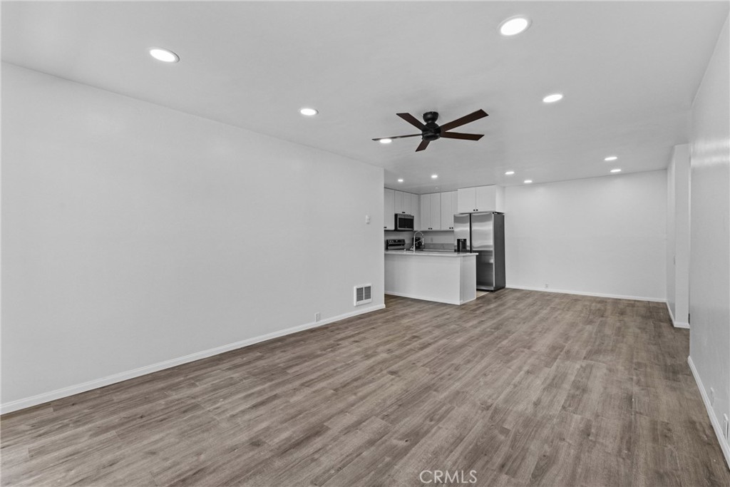 Pacific Beach - Residential