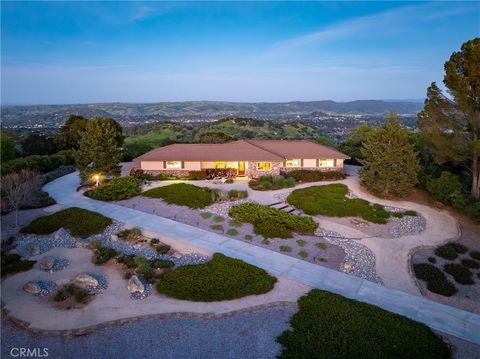 Photo of 10605 San Marcos Rd Rd, Atascadero, CA 93422 (MLS # NS26055076)