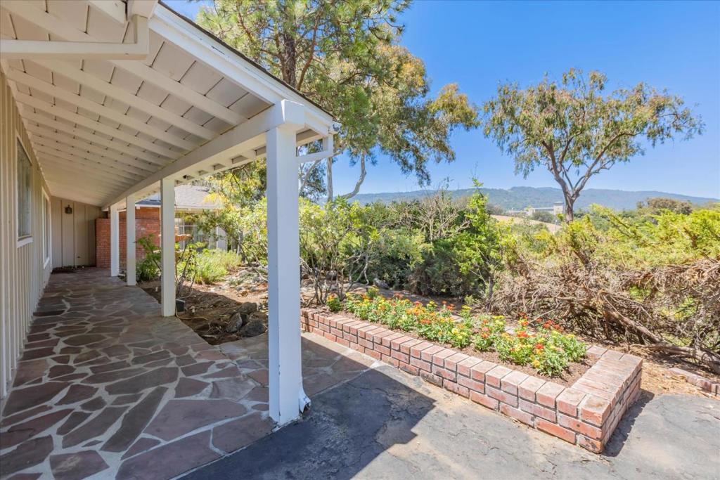 5824 Arboretum Drive
