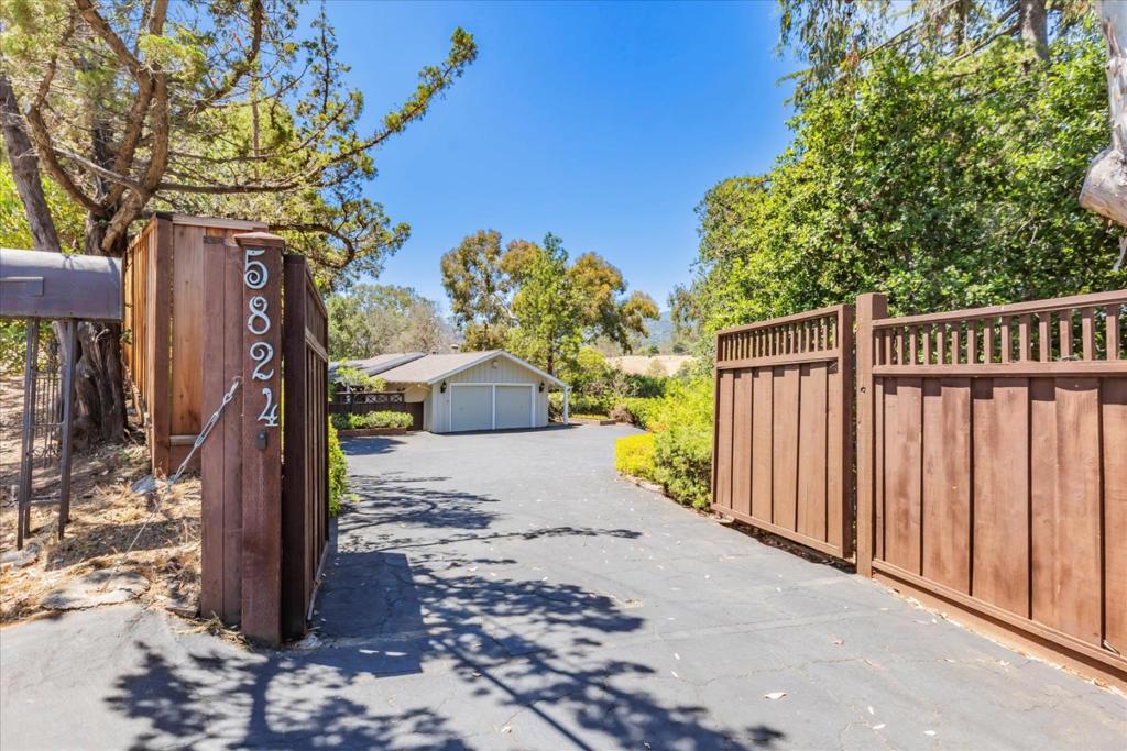 5824 Arboretum Drive